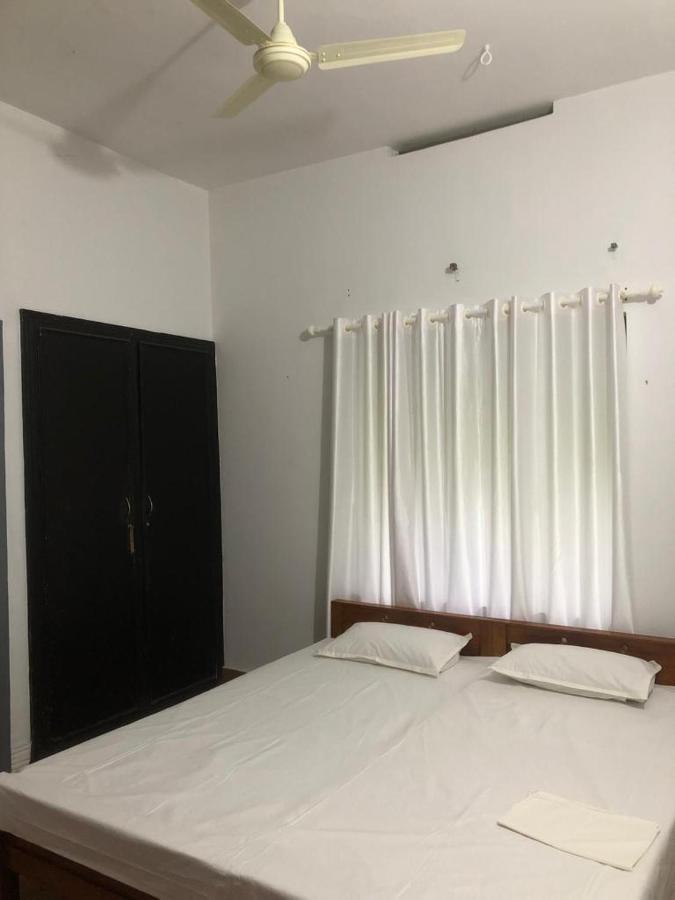 H Villa Nilambūr Extérieur photo
