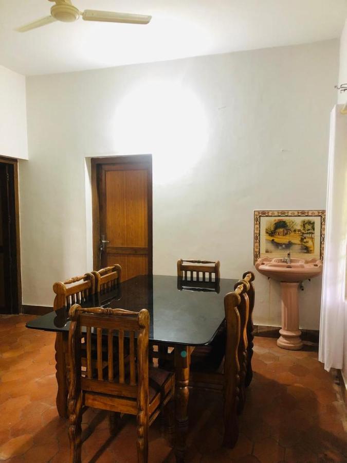 H Villa Nilambūr Extérieur photo